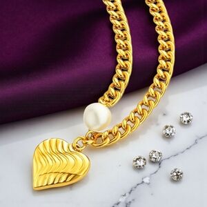 18K Gold Plated Stainless Steel Cuban Heart Necklace Pearl Accent Streetwear